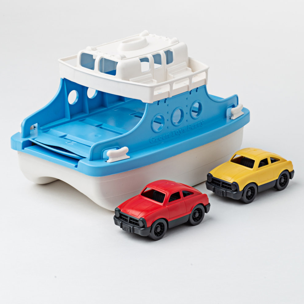 Green Toys Ferry Boat with Two Toy Cars - Bath and Water Toys