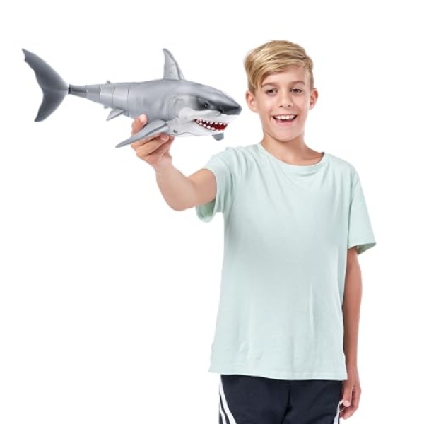 Robo Alive White Shark Attack Toy - Image 5