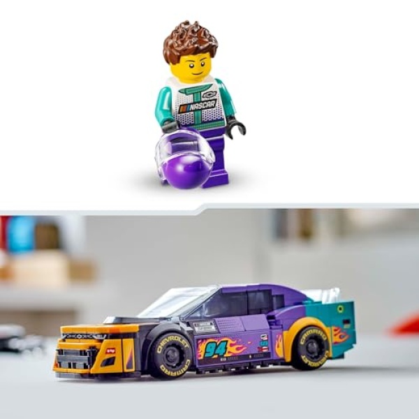 LEGO Speed Champions NASCAR Chevrolet Camaro ZL1 76935 - Image 4