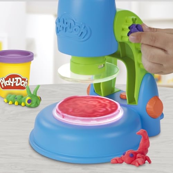 Play-Doh Light & Look Microscope with 5 Tubs & Accessories - Image 9