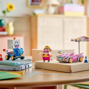 LEGO Super Mario: Mario Kart - Wario & King Boo Toy 72038