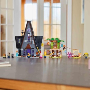 LEGO Despicable Me Minions and Gru's Family Mansion 75583