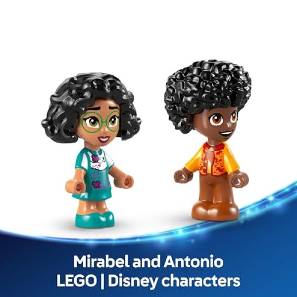 LEGO Disney Encanto Mini House Set with Minidolls 43261 - Image 5