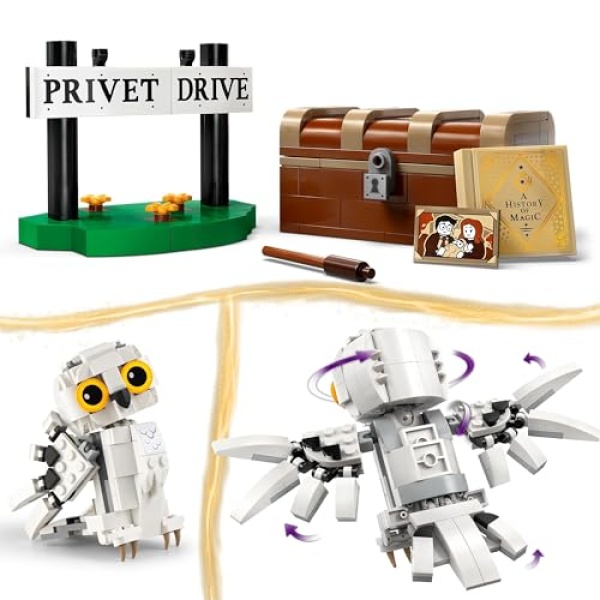 LEGO Harry Potter Hedwig at 4 Privet Drive Toy Owl Set 76425 - Image 2