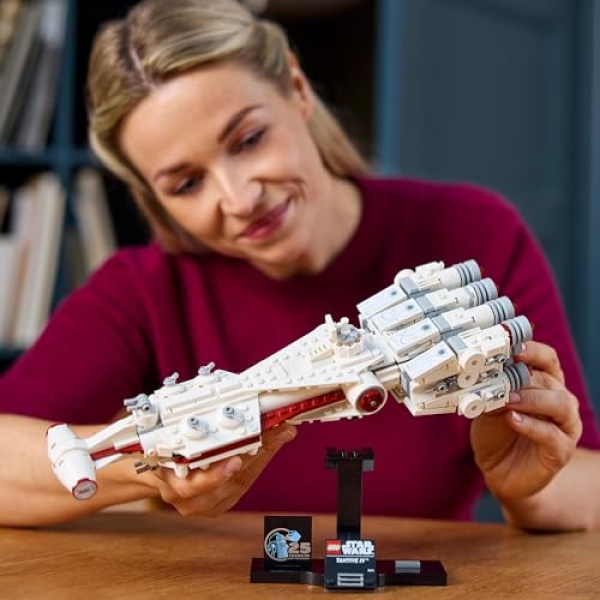 LEGO Star Wars Tantive IV Model Vehicle Set for Adults 75376 - Image 5