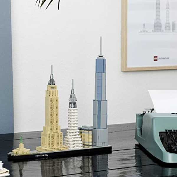 LEGO Architecture New York City Skyline Building Set 21028 - Image 5