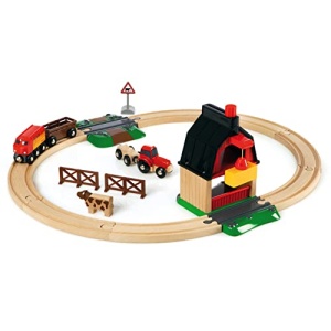 Brio Farm Railway Set