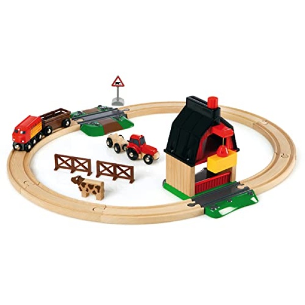 Brio Farm Railway Set