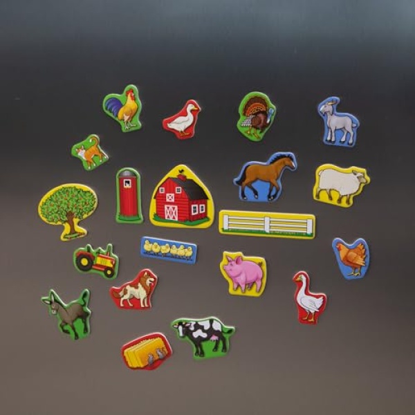 Melissa & Doug Wooden Magnet Farm - Image 8