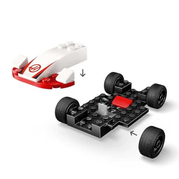 LEGO City F1 Williams Racing & Haas F1 Race Cars Set 60464 - Image 3
