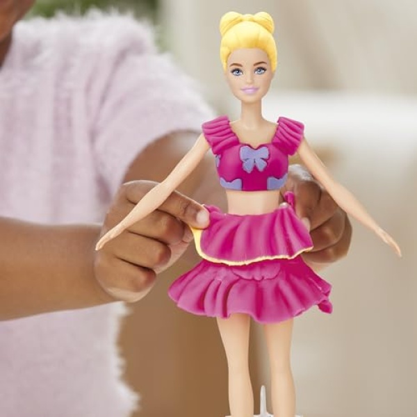 Play-Doh Barbie Ruffles & Bows with 3 Tubs & 10 Accessories - Image 8