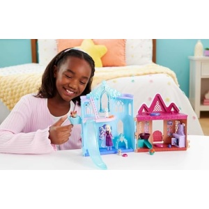 Disney Frozen Winter Animal Fun Playset with Elsa Small Doll
