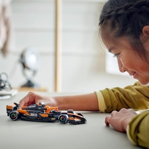 LEGO Speed Champions McLaren F1 Team MCL38 Race Car 77251