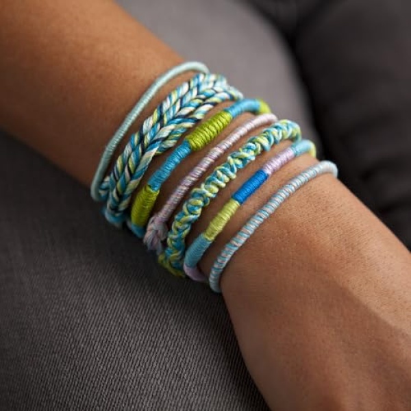 Loopdedoo Friendship Bracelet Maker Set - Image 2