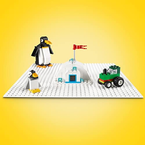LEGO Classic White Baseplate 32x32 Building Board 11026 - Image 4