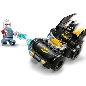 LEGO DC Batman & Batmobile vs. Mr. Freeze Car Toy Set 76301