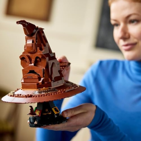 LEGO Harry Potter Talking Sorting Hat Set for Adults 76429 - Image 8