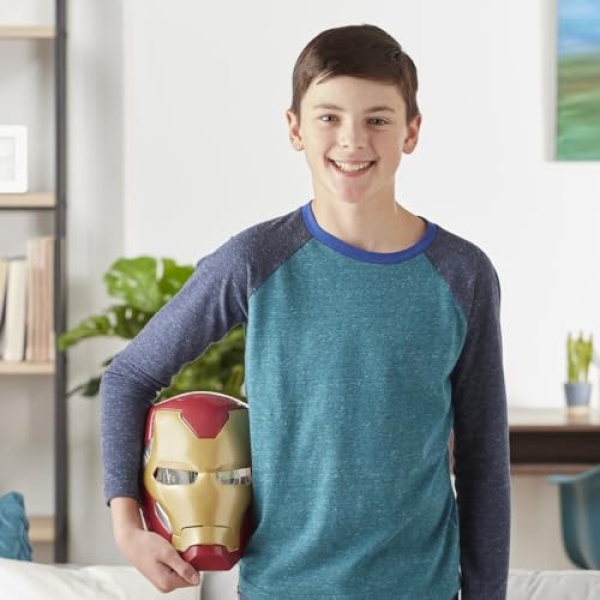 Marvel Avengers Flip FX Iron Man Mask - Image 2