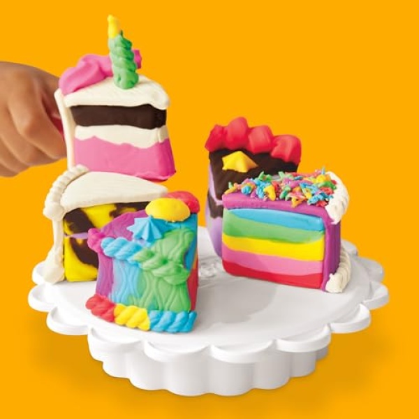 Play-Doh Super Slice Cake Playset with 11 Tubs & Accessories - Image 7