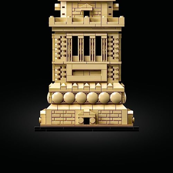 LEGO Architecture Statue of Liberty Model Building Set 21042 - Image 5