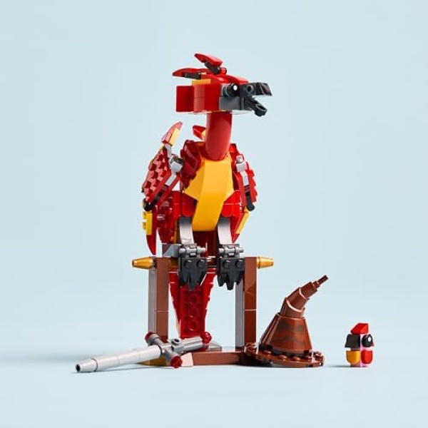 LEGO Harry Potter Fawkes: Dumbledore's Phoenix Toy Set 76448 - Image 5