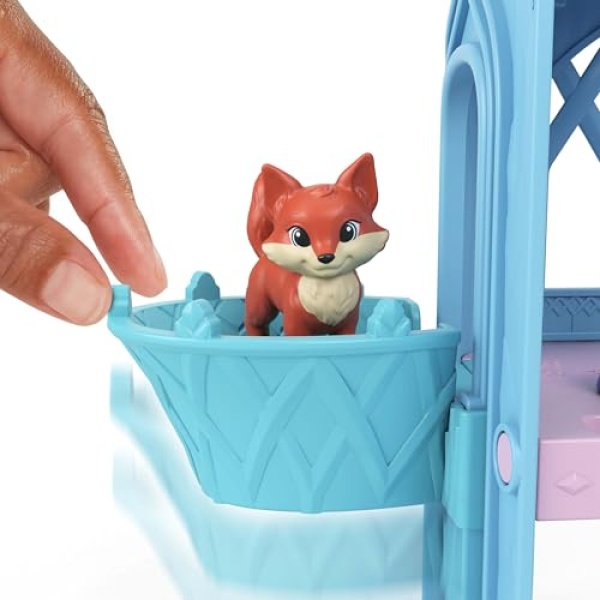 Disney Frozen Winter Animal Fun Playset with Elsa Small Doll - Image 2