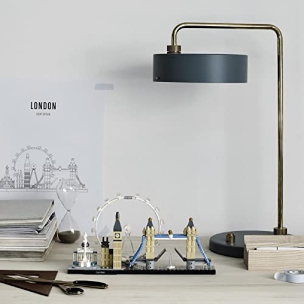 LEGO Architecture London Skyline Building Set 21034 - Image 5