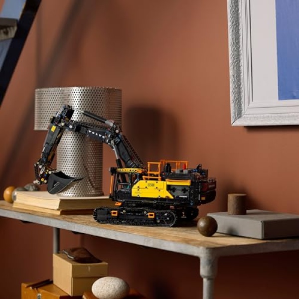 LEGO Technic Volvo EC500 Hybrid Excavator Building Set 42215 - Image 2