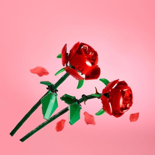 LEGO Creator Roses Flower Bouquet Set 40460 - Image 3