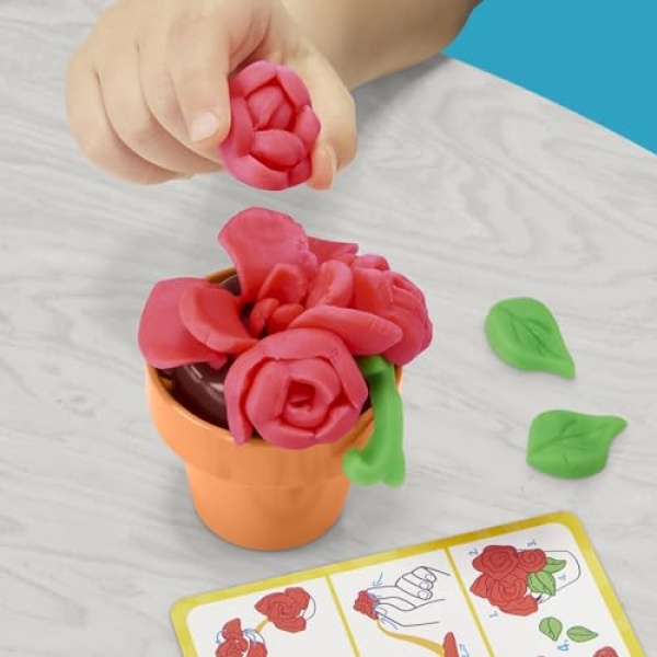 Play-Doh Blooming Flowers with 5 Tubs & 15 Accessories - Image 4