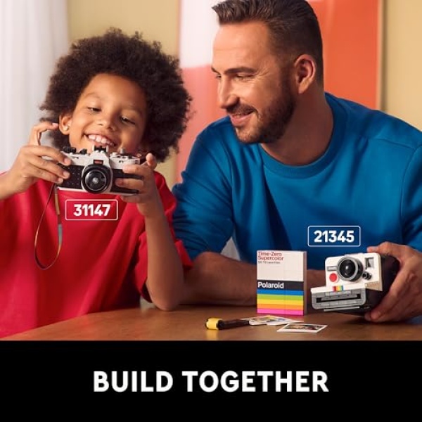 LEGO Creator 3in1 Retro Camera Toy for Girls and Boys 31147 - Image 5