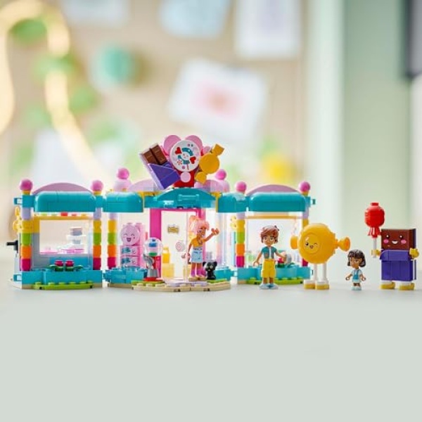 LEGO Friends Heartlake City Sweet Shop Role-Play Toy 42649 - Image 4