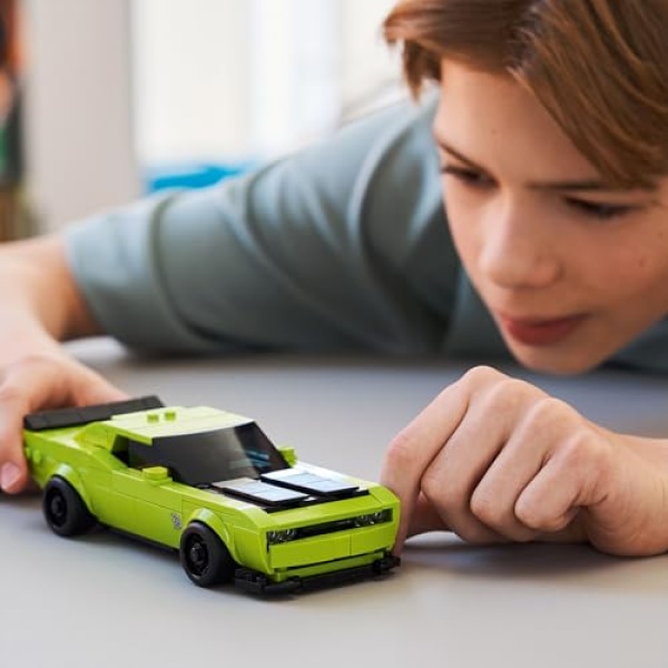 LEGO Speed Champions Dodge Challenger SRT Hellcat Car 77237 - Image 6