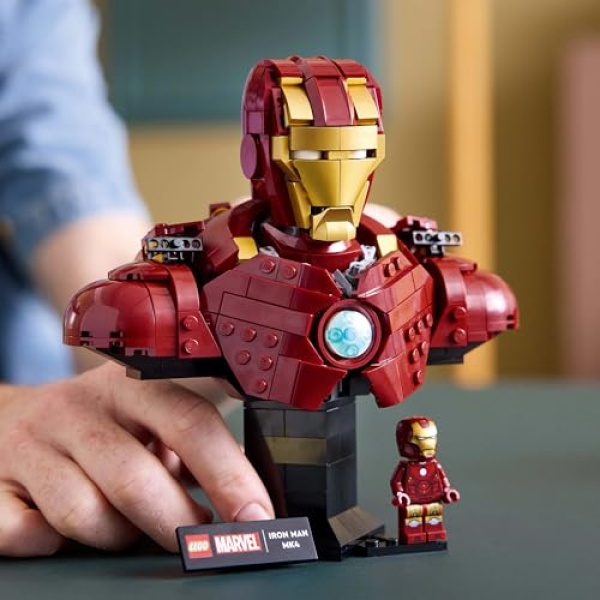 LEGO Marvel Iron Man MK4 Bust Building Set for Adults 76327 - Image 3