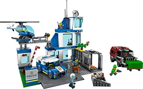 LEGO City Police Station Bin Lorry & Helicopter Toy 60316 - Image 3