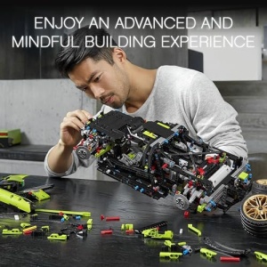 LEGO Technic Lamborghini Si?n FKP 37 Car Model Set 42115