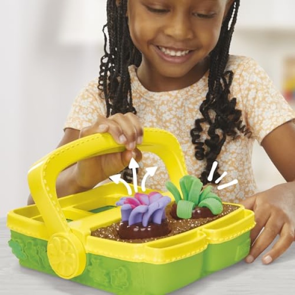 Play-Doh Blooming Flowers with 5 Tubs & 15 Accessories - Image 6