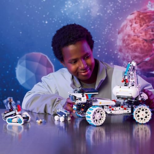 LEGO Technic Lunar Outpost Moon Rover Space Vehicle 42211 - Image 6