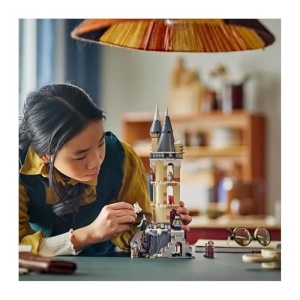 LEGO Harry Potter Hogwarts Castle Owlery With Toy Owls 76430