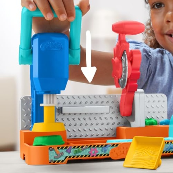 Play-Doh Stamp & Saw Tool Bench with 5 Tubs & 4 Accessories - Image 7
