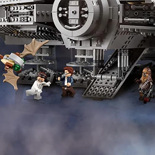 LEGO Star Wars Millennium Falcon Collector Series Set 75192 - Image 7