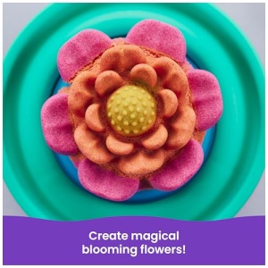 Kinetic Sand Squish Blossom Sand Kit