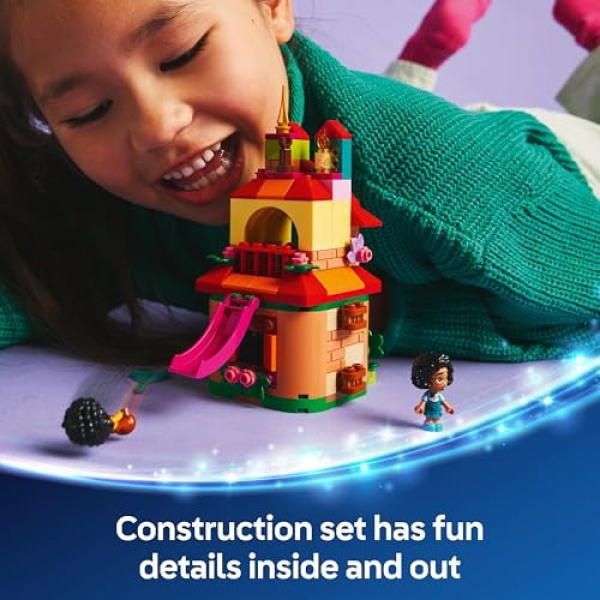 LEGO Disney Encanto Mini House Set with Minidolls 43261 - Image 2