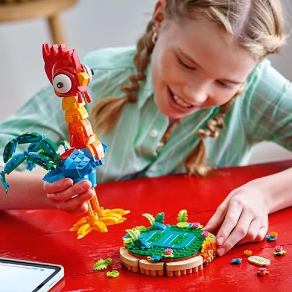 LEGO Disney Moana 2 Heihei Buildable Animal Toy 43272 - Image 3
