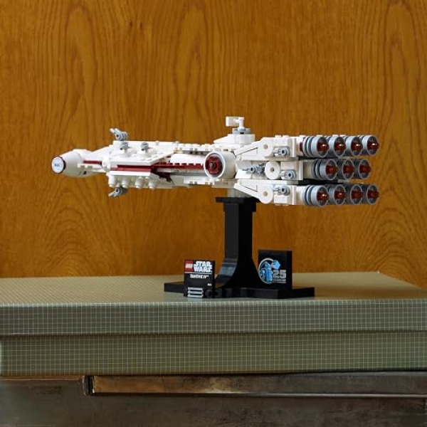 LEGO Star Wars Tantive IV Model Vehicle Set for Adults 75376 - Image 2