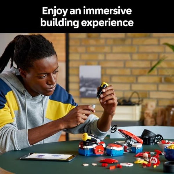 LEGO Mario Kart - Mario & Standard Kart Building Set 72037 - Image 2