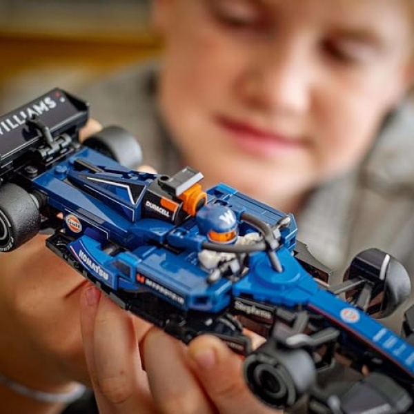 LEGO Speed Champions Williams Racing FW46 F1 Race Car 77249 - Image 3