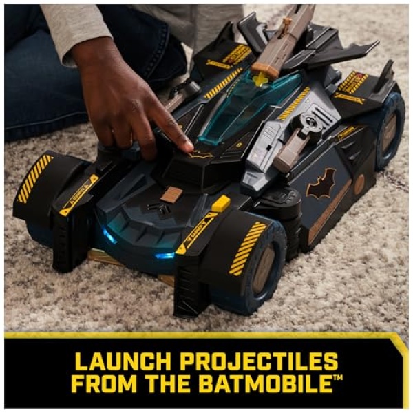 Batman Transforming Vehicle Playset - Image 4