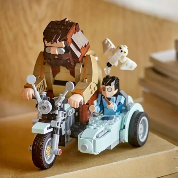 LEGO Harry Potter Hagrid & Harry's Motorcycle Ride Toy 76443 - Image 3