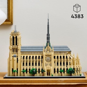 LEGO Architecture Notre-Dame de Paris Set for Adults 21061